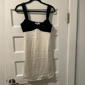 Chic Black and White Chemise